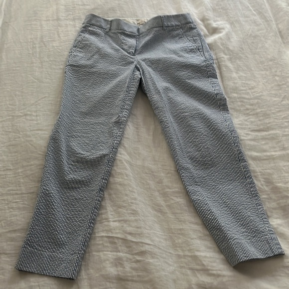 J Crew women’s size 4 seersucker cropped pants. Like new condition. - Picture 5 of 5
